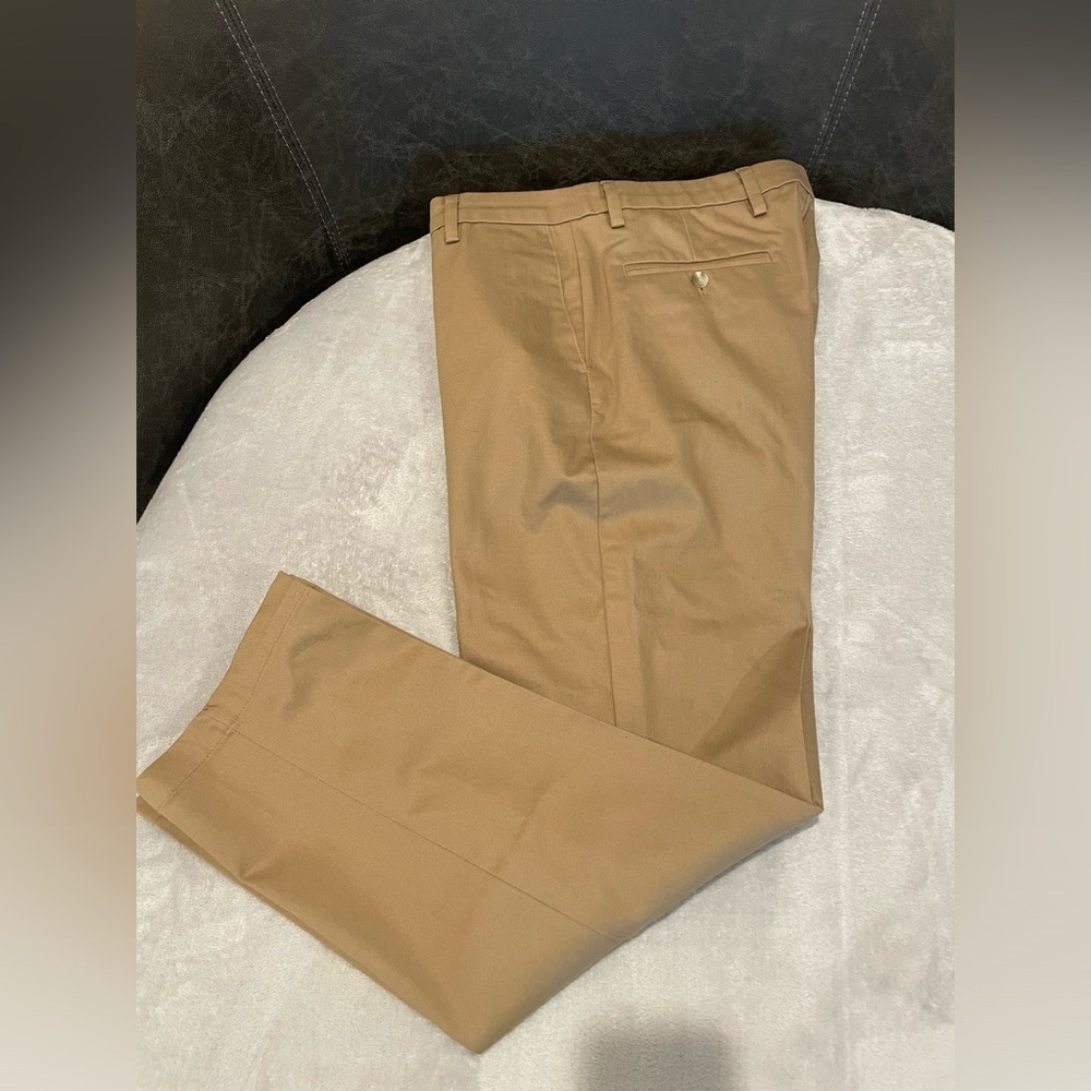 Dockers Signature Khaki